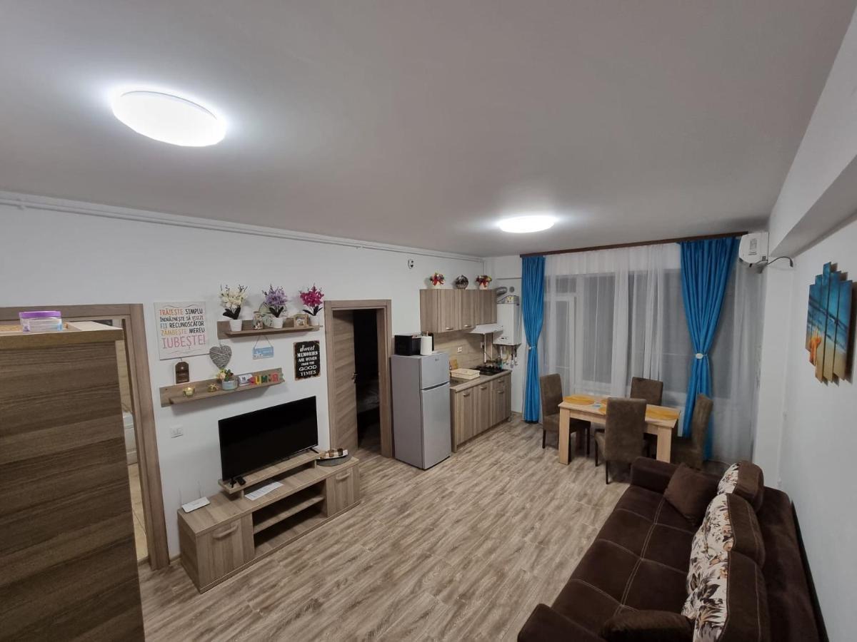 Summerland Apartment M&A Мамая Екстериор снимка